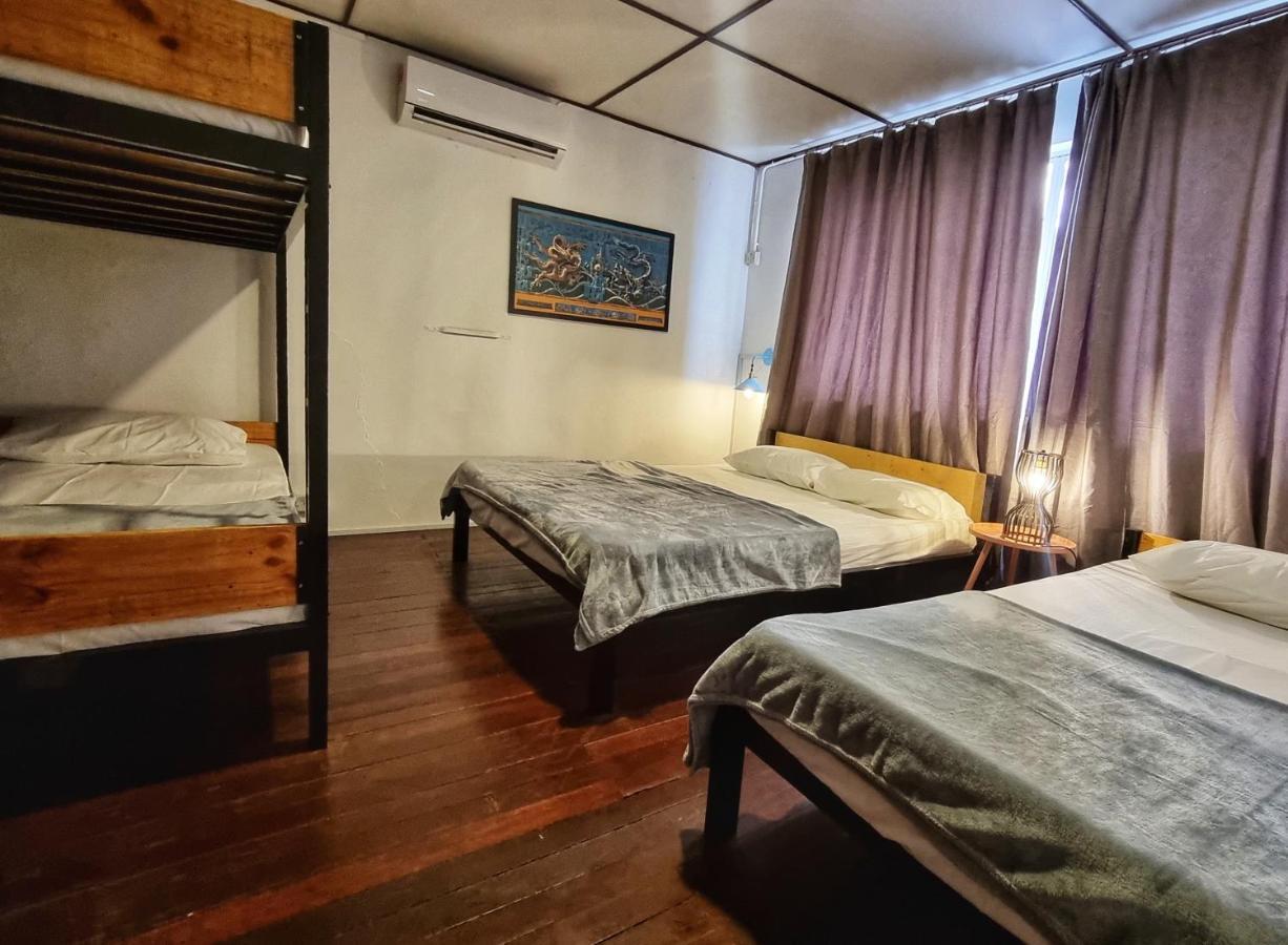 Treehouse Hostel 쿠칭 외부 사진
